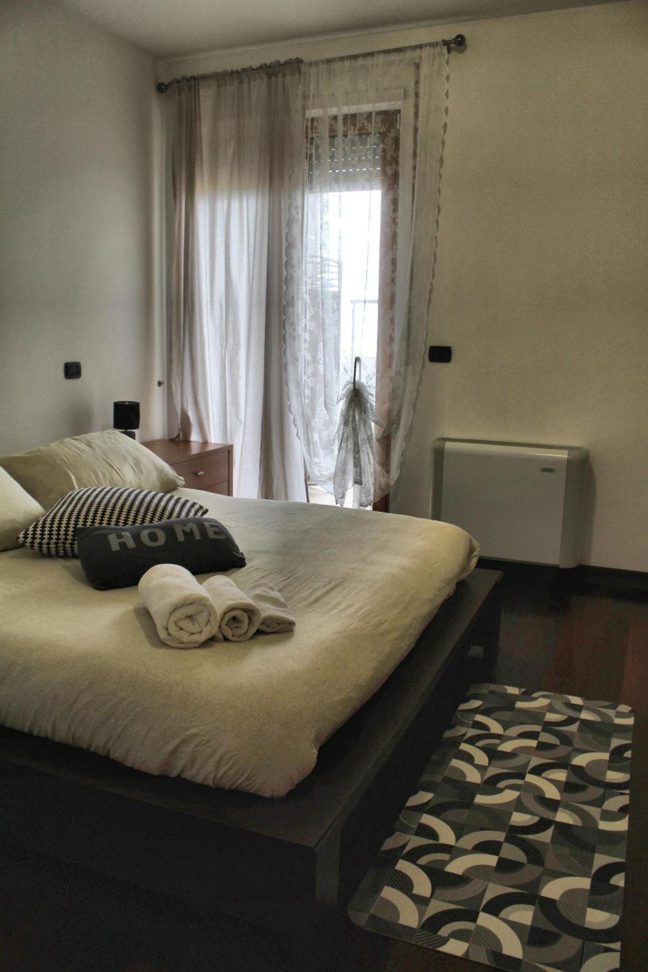 Fara 8 Apartment Bari Exterior photo
